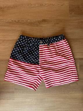 Chubbies Golf Men's 'Merica American Flag 7" Inseam Shorts, XL